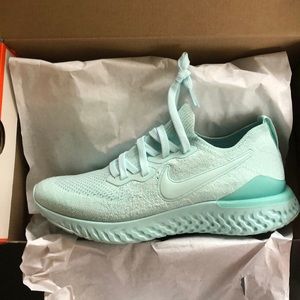 BRAND NEW - Nike Epic React Flyknit